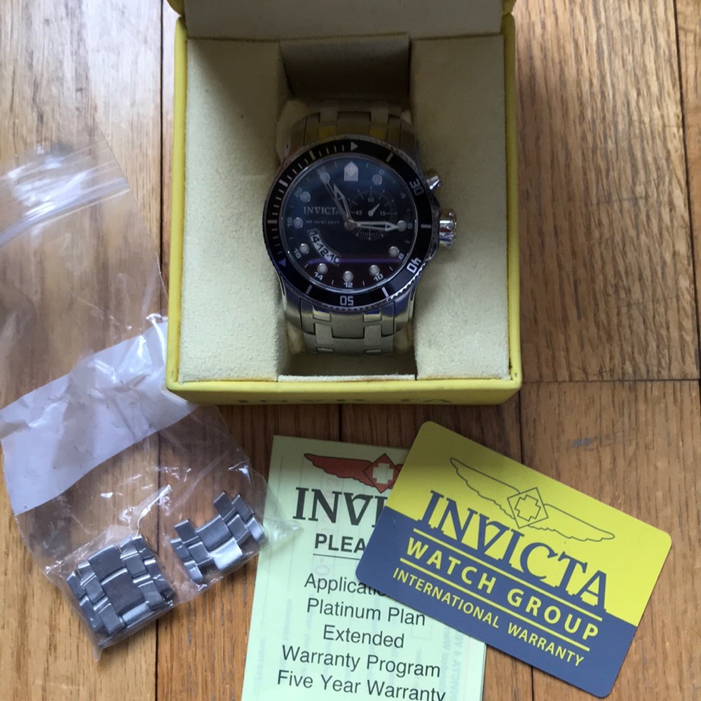 Invicta Pro Driver watch - Picture 2 of 5